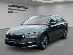 Grau Neu 2025 Skoda Octavia Limousine | 39.990 € (Teuer)