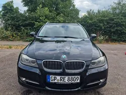 Schwarz Gebraucht 2010 BMW 320 Sport Line Kombi | 5.399 € (Fairer Preis)