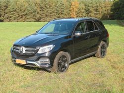Schwarz Gebraucht 2018 Mercedes GLE250 SUV | 28.899 € (Fairer Preis)