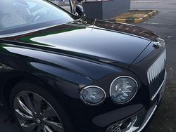 Blau Gebraucht 2021 Bentley Flying Spur Limousine | 190.000 €