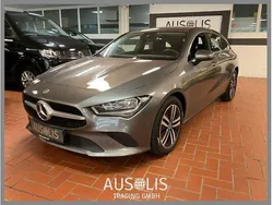 Mountaingrau Gebraucht 2022 Mercedes CLA200 Shooting Brake Kombi | 23.490 € (Superpreis)