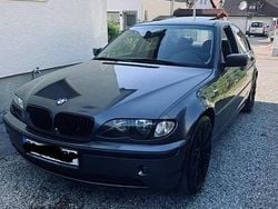 Grau Gebraucht 2002 BMW 316 Kleinwagen | 1.000 €