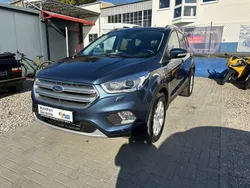 Blau Gebraucht 2019 Ford Kuga Titanium SUV | 17.650 € (Fairer Preis)