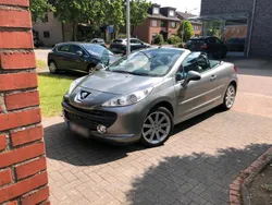 Gebraucht 2009 Peugeot 207 CC Roland Garros Cabrio | 5.000 €
