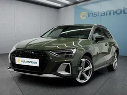 Grün Gebraucht 2024 Audi A3 S-Line Limousine | 41.549 €