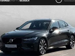 Grau Gebraucht 2023 Volvo S60 Ultimate Limousine | 37.750 € (Fairer Preis)