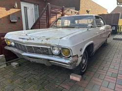 Weiß Gebraucht 1965 Chevrolet Impala Sport Limousine | 5.700 €