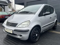Grau Gebraucht 2003 Mercedes A160 Limousine | 2.470 € (Etwas zu teuer)
