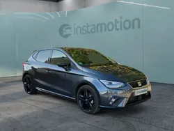Grau Gebraucht 2024 Seat Ibiza Black Edition Limousine | 23.460 € (Etwas zu teuer)