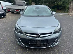 Silber Gebraucht 2013 Opel Astra Active Limousine | 6.999 € (Fairer Preis)