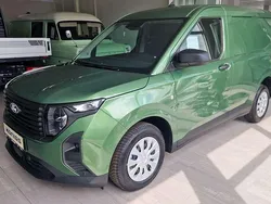 Bursting green Neu 2025 Ford Transit Trend Van / Kleinbus | 22.260 € (Fairer Preis)