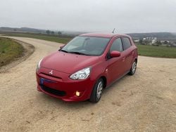 Rot Gebraucht 2014 Mitsubishi Space Star Top Kleinwagen | 5.200 € (Fairer Preis)
