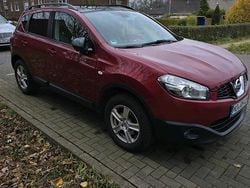 Rot Gebraucht 2014 Nissan Qashqai SUV | 7.900 € (Fairer Preis)