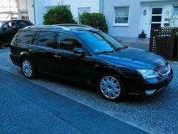 Schwarz Gebraucht 2005 Ford Mondeo Kombi | 999 € (Guter Preis)