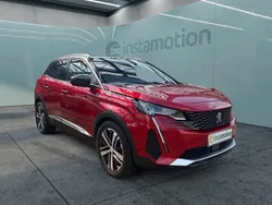 Rot Gebraucht 2022 Peugeot 3008 SUV | 22.690 € (Fairer Preis)