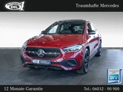 Rot (patagonienrot metalliclack) Gebraucht 2020 Mercedes GLA200 Night SUV | 30.850 €