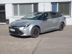 Silber Gebraucht 2023 Toyota Corolla Sport Limousine | 25.990 € (Fairer Preis)