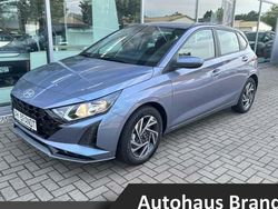 Blau Neu 2025 Hyundai i20 Trend Limousine | 20.990 € (Fairer Preis)