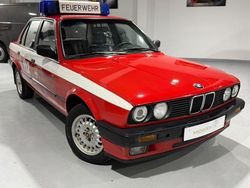 Rot Gebraucht 1990 BMW 320 Limousine | 19.990 €