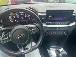 Grau Gebraucht 2020 Kia ProCeed Kleinwagen | 23.997 € (Fairer Preis)