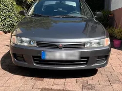 Grau Gebraucht 1996 Mitsubishi Lancer Limousine | 2.600 €