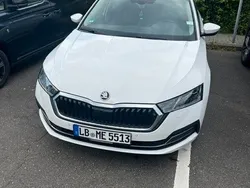 Weiß Gebraucht 2020 Skoda Octavia SE Kombi | 17.500 € (Superpreis)