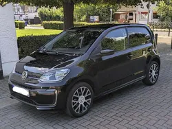 Schwarz Gebraucht 2022 VW e-up! Kleinwagen | 15.890 € (Fairer Preis)