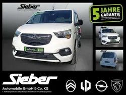 Jade weiss/arktis weiss Gebraucht 2021 Opel Combo Life Elegance Van / Kleinbus | 23.790 € (Fairer Preis)