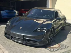 Volcano grey metallic Gebraucht 2021 Porsche Taycan Limousine | 89.800 € (Superpreis)