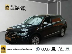 Schwarz Gebraucht 2024 VW Tiguan Allspace Life SUV | 38.444 € (Superpreis)