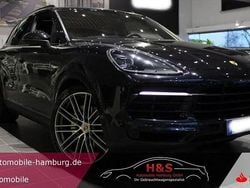 Tiefschwarz Gebraucht 2020 Porsche Cayenne SUV | 66.900 €
