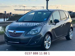 Grau Gebraucht 2010 Opel Meriva Innovation Van / Kleinbus | 4.500 € (Guter Preis)
