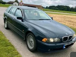 Blau Gebraucht 2001 BMW 520 Kombi | 1.050 € (Etwas zu teuer)