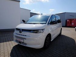 Weiß Gebraucht 2024 VW T7 Life Van | 53.499 € (Etwas zu teuer)