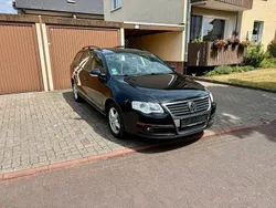 Schwarz Gebraucht 2009 VW Passat Comfortline Kombi | 2.600 € (Guter Preis)