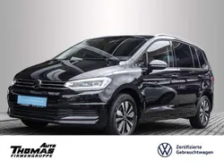 Deep black perleffekt Gebraucht 2024 VW Touran Comfortline Van / Kleinbus | 34.489 € (Fairer Preis)
