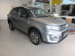 Grau Gebraucht 2022 Suzuki Vitara Comfort SUV | 17.990 € (Guter Preis)