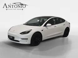 Weiß Gebraucht 2021 Tesla Model 3 Limousine | 28.990 € (Fairer Preis)