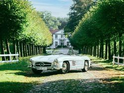 Silber Gebraucht 1961 Mercedes SL300 Cabrio | 1.250.000 €