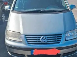 Grau Gebraucht 2005 VW Sharan Van / Kleinbus | 1.900 € (Fairer Preis)