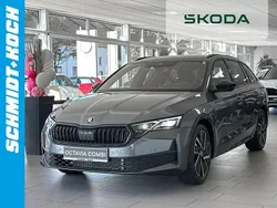 Grau Neu 2025 Skoda Octavia SportLine Kombi | 39.980 € (Teuer)