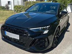 Schwarz Gebraucht 2024 Audi RS3 Ambiente Kleinwagen | 64.800 € (Fairer Preis)