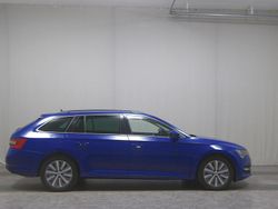 Blau Gebraucht 2021 Skoda Superb Ambition Kombi | 15.280 € (Superpreis)