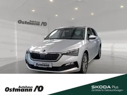 Brilliantsilber Gebraucht 2023 Skoda Scala Tour Kleinwagen | 19.750 € (Fairer Preis)