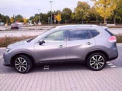 Grau Gebraucht 2015 Nissan X-Trail 360º SUV | 11.999 € (Fairer Preis)