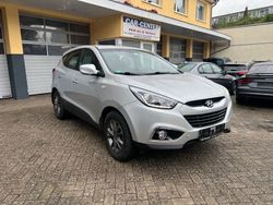 Silber Gebraucht 2015 Hyundai ix35 Finale SUV | 10.950 € (Fairer Preis)