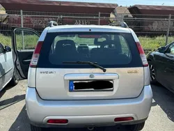 Silber Gebraucht 2002 Suzuki Ignis Kleinwagen | 300 € (Superpreis)