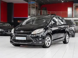 Schwarz Gebraucht 2015 Ford C-MAX Van / Kleinbus | 7.480 € (Guter Preis)