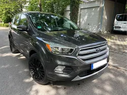 Grau Gebraucht 2017 Ford Kuga Sport SUV | 8.650 € (Guter Preis)