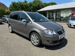 Grau Gebraucht 2008 VW Touran United Van / Kleinbus | 4.990 € (Fairer Preis)